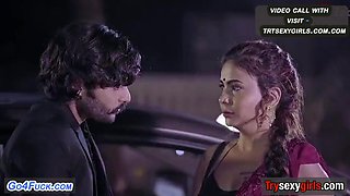 Alluring Indian cougar heartbreaker hot adult clip