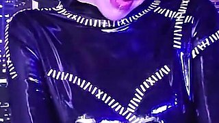 Catwoman Snatches a Robin Part 1