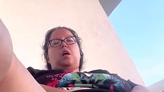 WildEnglishBBW rubbing my cilt fingeirng my pussy & ass on my balcony