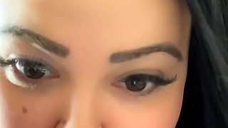 Big boob brunette masturbates on webcam