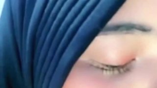 Horny Hijab Big Natural Tits