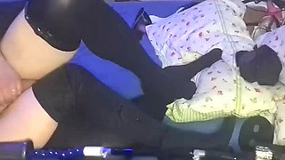 When One Cock Is Not Enough so Horny Stepmom Use a Fucking Machine to Fuck Her Vagina with a Huge Dildo