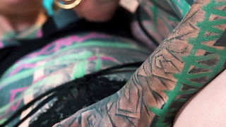 Inexperienced Tattooed Hippie Girl Gets Anal Lesson From Alternative Pornstar