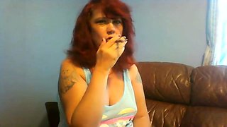 SMOKING MOMMY