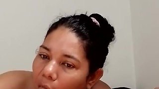 Hermosa Mamadora Profesional