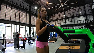 Butt workout in the gym for Thai girlfriend and sex at home