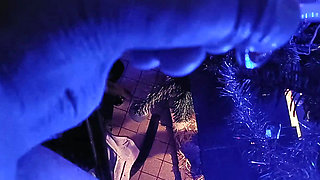 Christmas tree, large diameter LED light tube , it has to fit in this dick hole