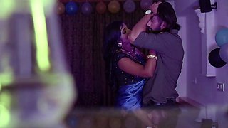 Luscious slutty indian babe