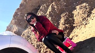 Chinese Amateur in High Heels Pantyhose Public Sex