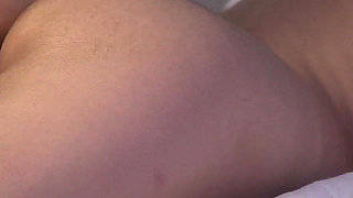 She Invite Me to Have a Massage Buit End up in Lesbic Sex