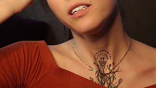 Bitchy Goddess Camel-toe Teasing for Beta Losers
