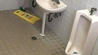 Young-looking Girl Toilet Sex Collection Part3