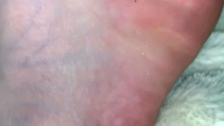 Flexible foot fetish masturbating with feet and hands