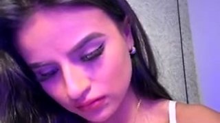 Love Chat Big Boobs Brunette Masturbating For Cam