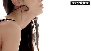 Hot Stepsisters Reach Orgasm With The Help Of Their Stepbros Full