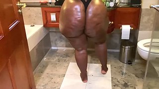 beautiful big african ass
