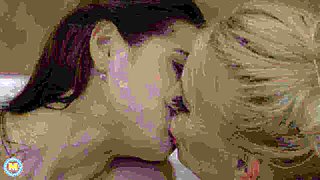 Stepmom Tara Spades Seduces Serina Gomez For A Forbidden Affair - MatureNl