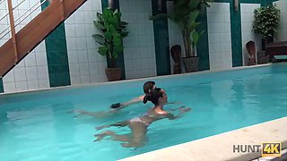 HUNT4K. Sex adventures in private swimming pool
