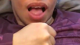 Quickie on the Bed with Missed Cumshot