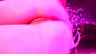 Sexy hottie Anetta Keys enjoys a solo toy masturbation