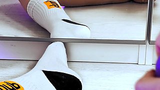 Awesome Amateur teen blonde toying pussy
