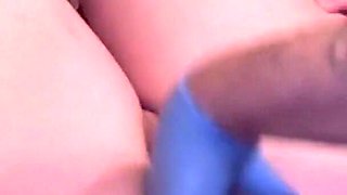 Holes Stretching and Squirting