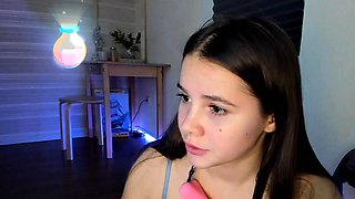 Petite small tit babe with perfect pussy masturbates