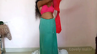 Village aunty Saree stripping after bathing