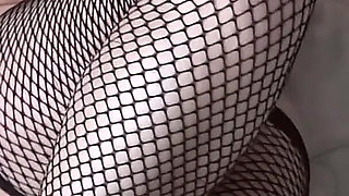 I Put on Lingerie to Masturbate in Front of the Maid's Stepson While She Jerks off and Cums in Front