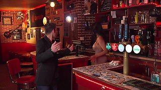 Ambre, 28 years old, nursing assistant in Bordeaux! - Jacquie et Michel TV