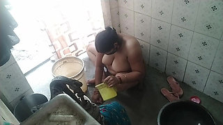 Bathroom Nude Bath Desi Bhabhi