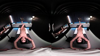 Small titted brunette teen fingering on the bed