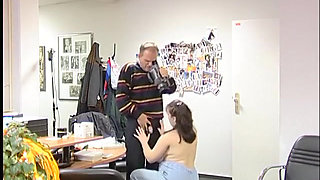 Pregnant brunette blowing old pals dick