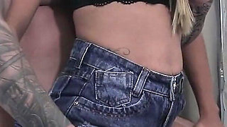 Girlfriend Fucking and Cuckold Filming!