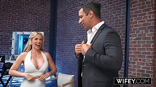 WIFEY Bride Danielle Renae Gets Stretched Out In 5-BBC Gangbang While Hubby Watches