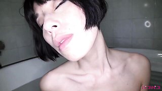 Miss's amateur trailer