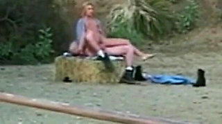 Innocent Young Lady Was Overwhelmed by the Licking of Her Pussy, so She Was so Happy That She Ended up Fucking