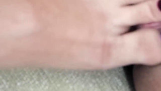 Venus and Larissa in Erotic Foot Worship!