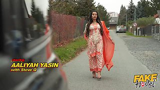 Aaliyah Yasin, a PAKISTANI heiress, begs for European cock & gets it in her mouth