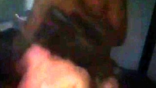 Svensk slampas interracial glanshl trekant