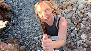 Right on the Beach! Outdoor Deepthroat Extreme