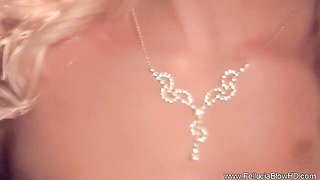 Beautiful wooer - cumshot movie - Fellucia Blow HD