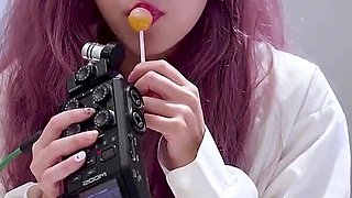 Webcam girl Juijui from Taiwan does some fun asmr shows naked