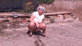 Golden Rain 94 - Walk and Piss Outdoor.