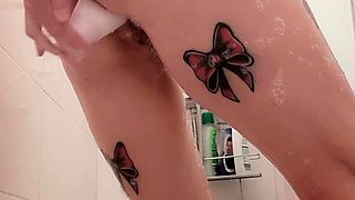 Amateur wild chick solo masturbation