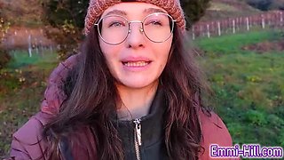 Emmi-Hill Outdoor Cameltoe in Red Sport Leggings - Skinny Petite Girl Shows Pussy