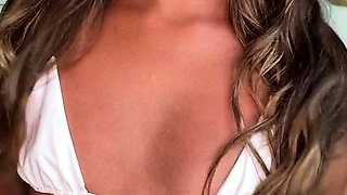 Sexy Amateur Topless Teen Voyeur Beach Close Up Video