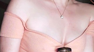 Cute amateur webcam teen girl toying pussy on webcam