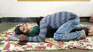 DESHI HOT VILLAGE GIRL PARNITA SEX IN HOME