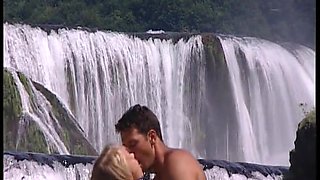 Dora Venter Is Outdoors Masturbating as She Gets Her Asshole Screwed - Private Porn Sex Videos